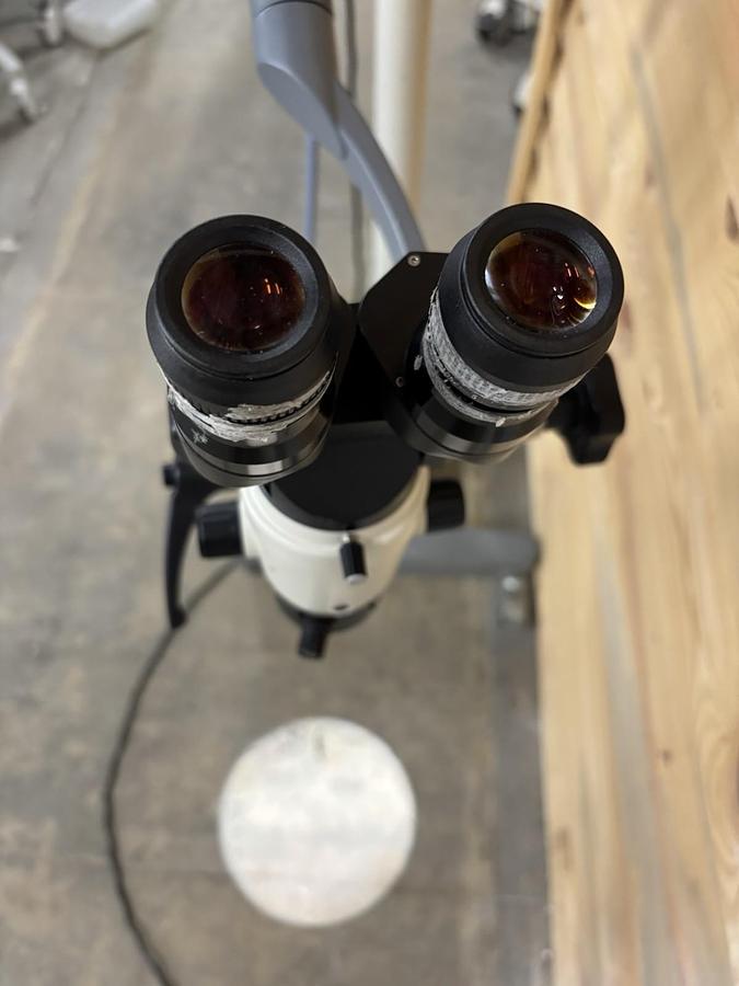 Used Ecleris Microstar Microscope U10M100F with Ecleris XENOLUX 180 Light Source