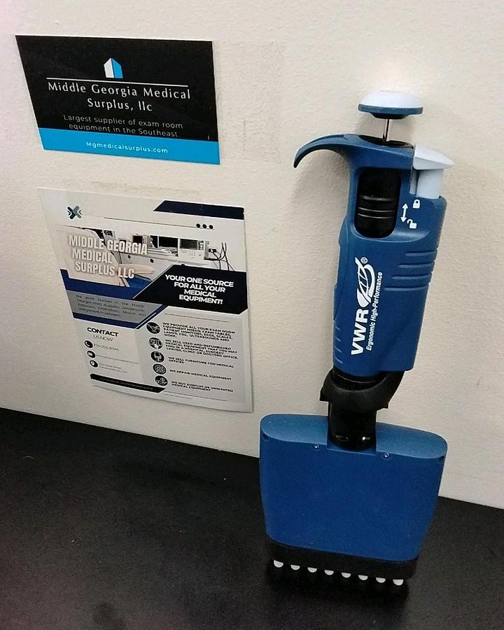 Used VWR  Ergonomic High Performance  8-channel  Pipette Pipettor 30-300ul