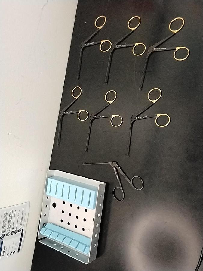 Used Richards Set of 7 Pcs Up, Down, STR Orthopedic Instrument Set Gold & Black