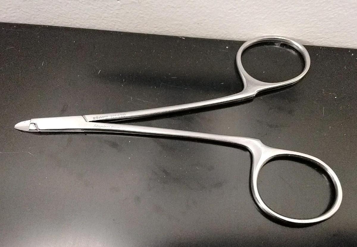 Used Karl Storz Malleus Nipper NL 1430