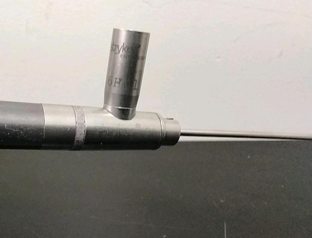 Used Stryker 342-11 2.3mm x 0° x 8cm Small Joint J-Lock Arthroscope Arthroscopy