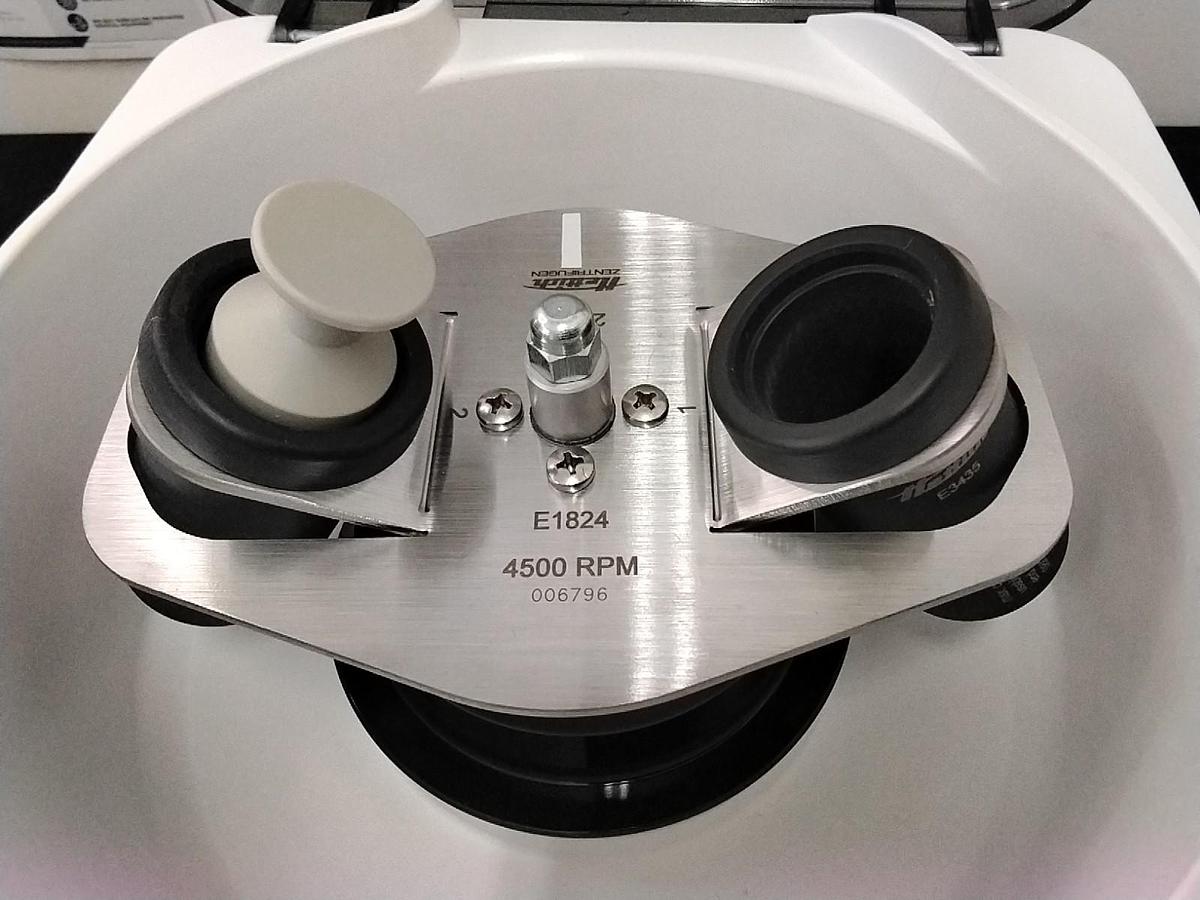 Used Hettich Zentrifugen EBA 20C 4500 RPM Centrifuge
