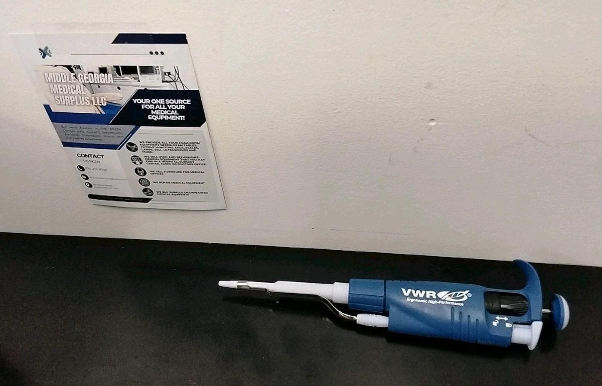 Used VWR Brand PIPETTE PIPET 10 - 100 uL ADJUSTABLE SINGLE CHANNEL