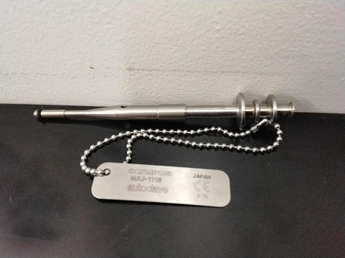 Used OLYMPUS MAJ-1118 Clean Adapter for SonoSurg Scissors
