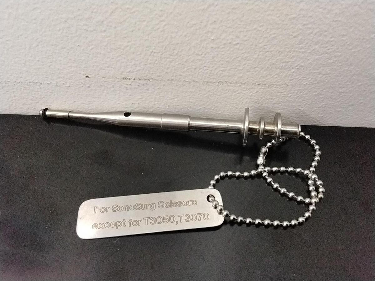 Used OLYMPUS MAJ-1118 Clean Adapter for SonoSurg Scissors