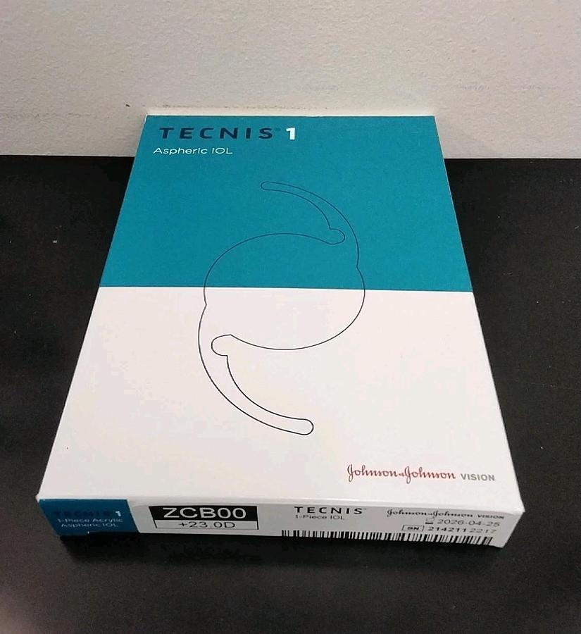 Technis 1 Aspheric IOL ZCB00 23.0D Lens by Johnson and Johnson
