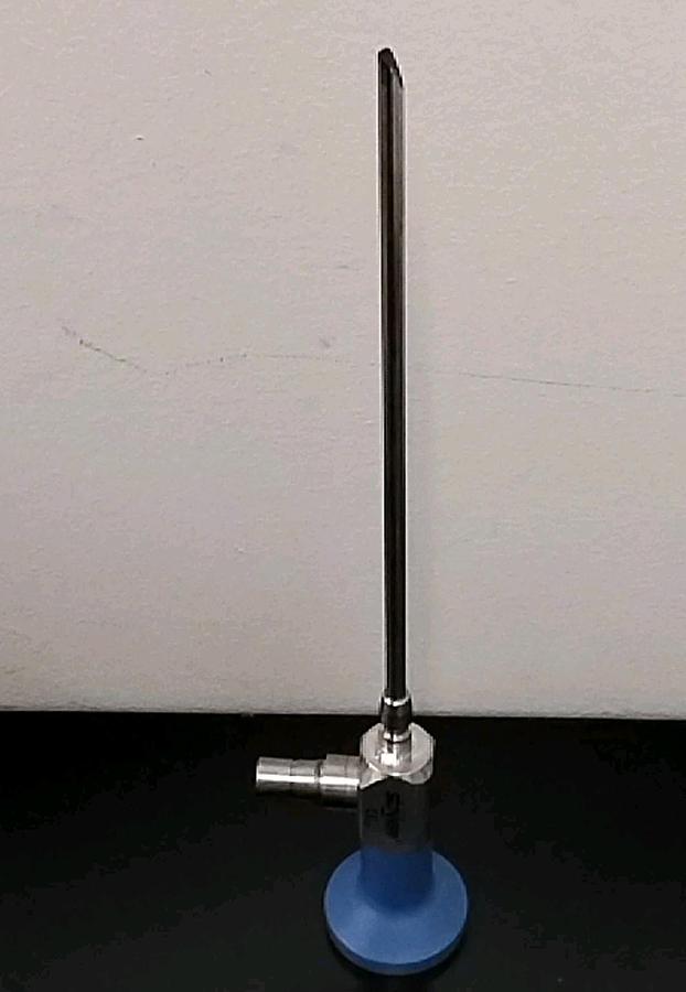 Used Stryker REF 502-477-071, 4mm 70 degree Arthroscope W/Protective Case