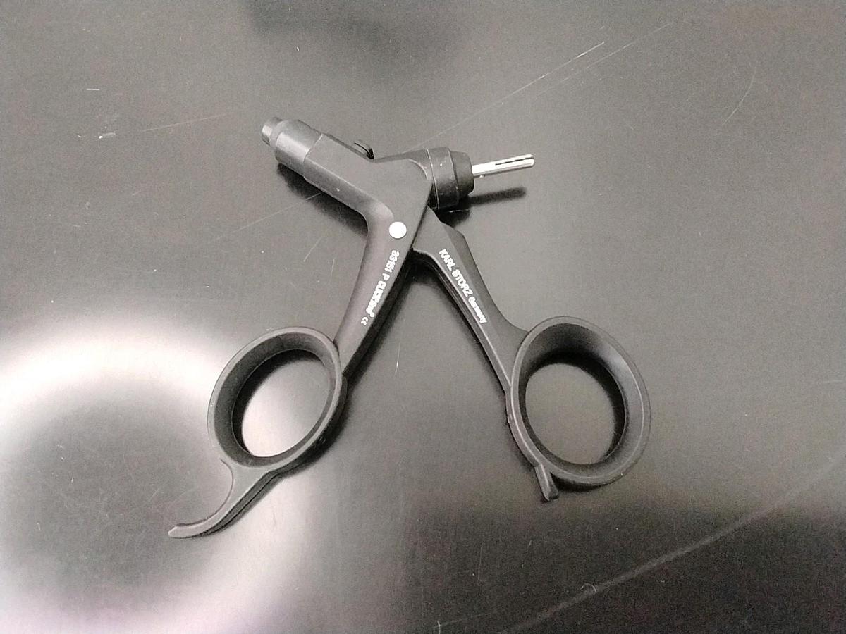 Used Karl Storz Surgical ClickLine Handle, 33151