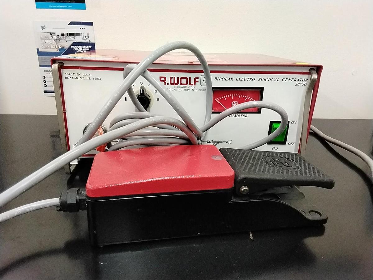 Used R. Wolf Bipolar Electro Surgical Generator 2075U, with R. Wolf 2030.12