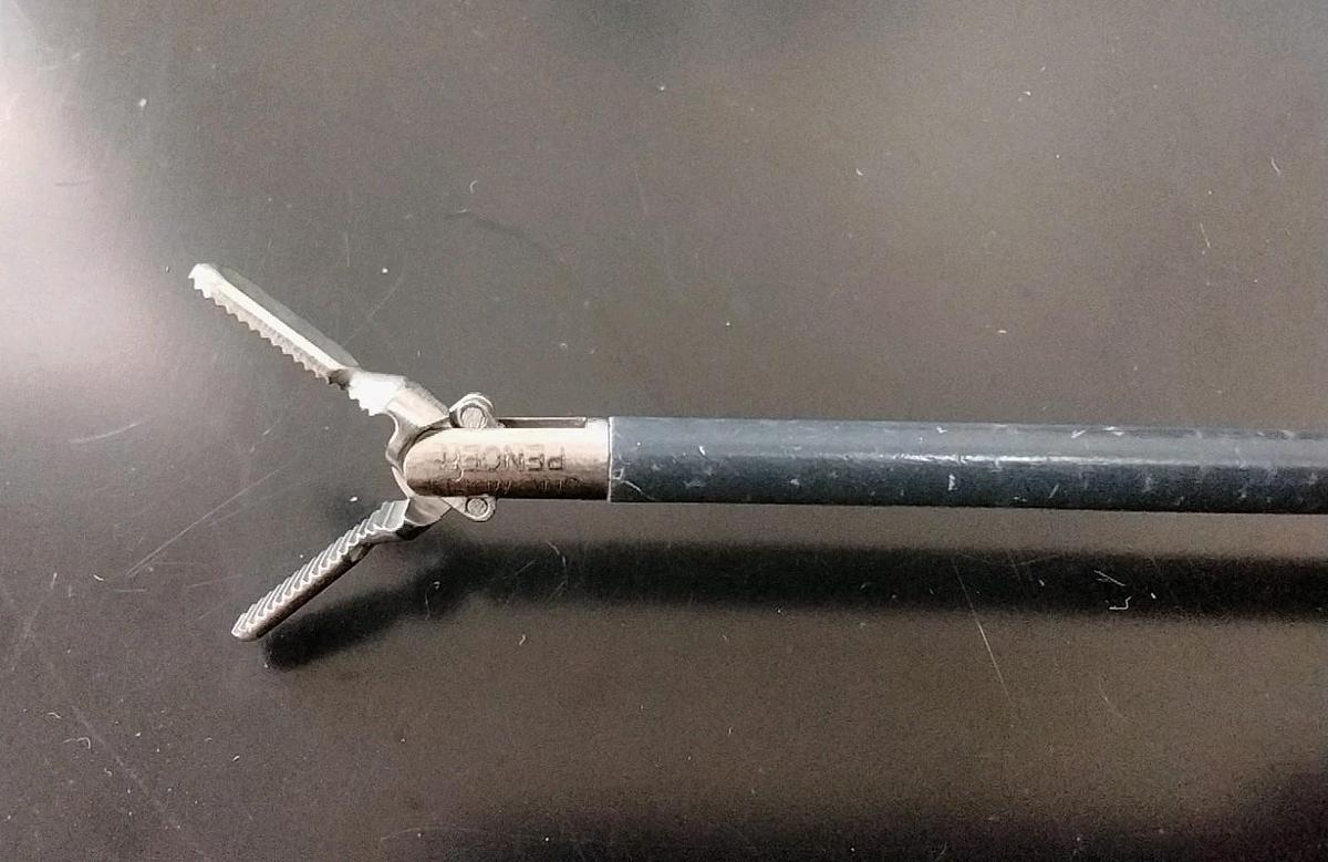 Used Snowden Pencer L02945 Grasper