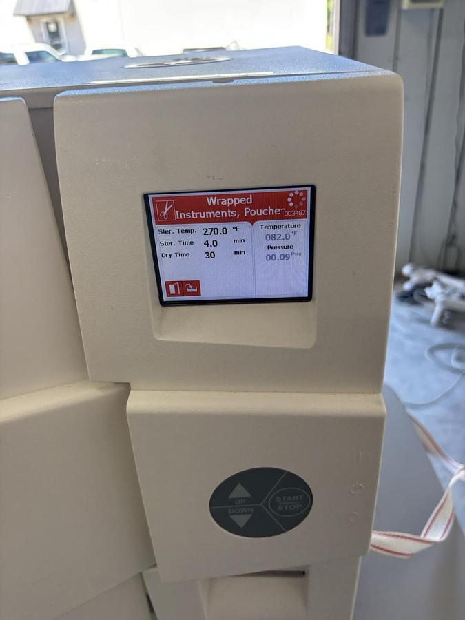 Used TUTTNAUER AUTOCLAVE EZ11 PLUS 28.5L STEAM STERILIZER UNIT