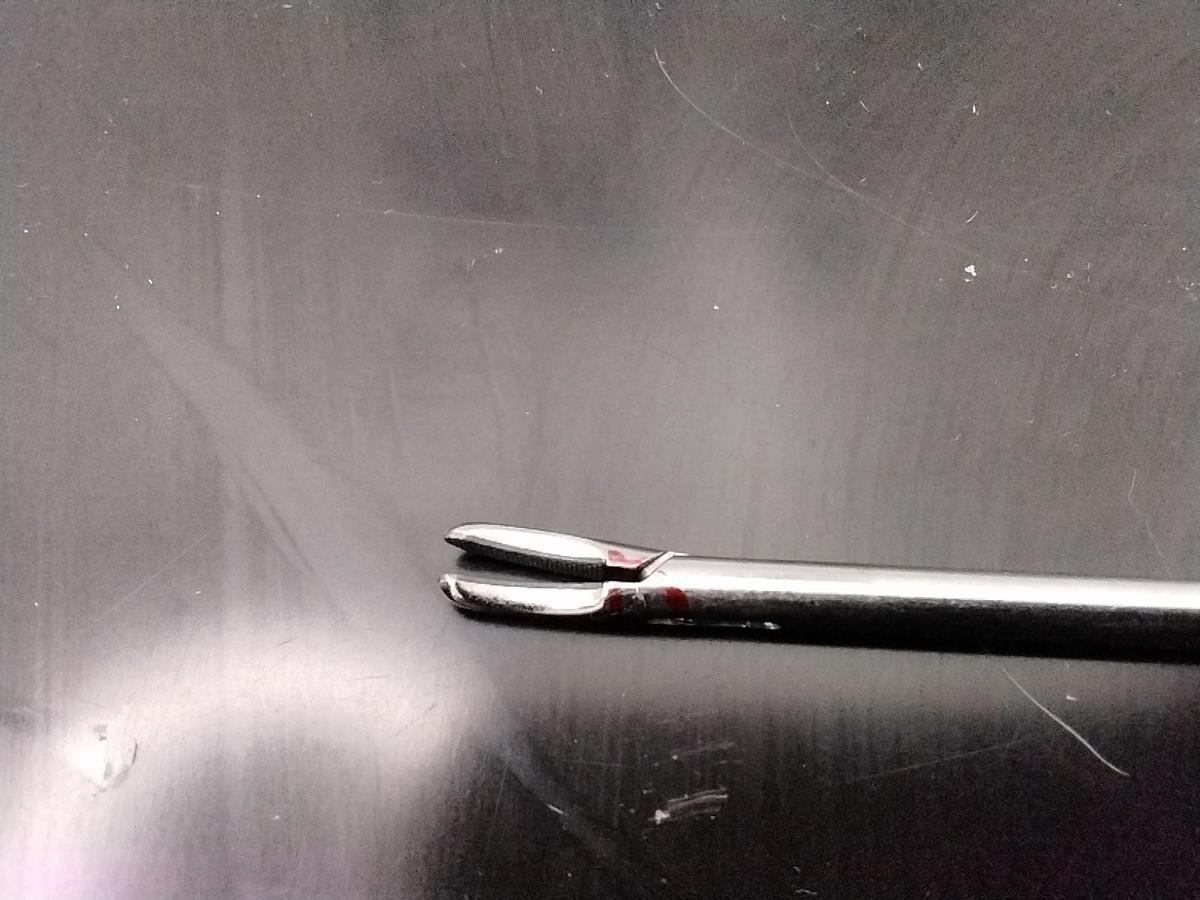 Used Jarit 600-251 In-Line 5.0mm Left Curved Needle Holder 13" Length