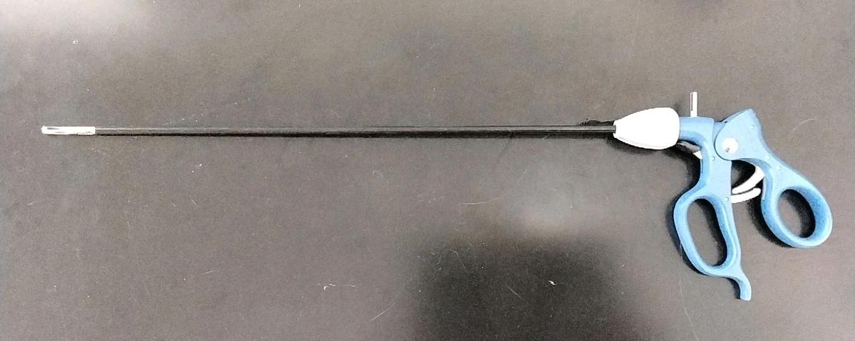 Used SNOWDEN-PENCER 90-6373 Teardrop Babcock Grasper, 5mm x 36cm