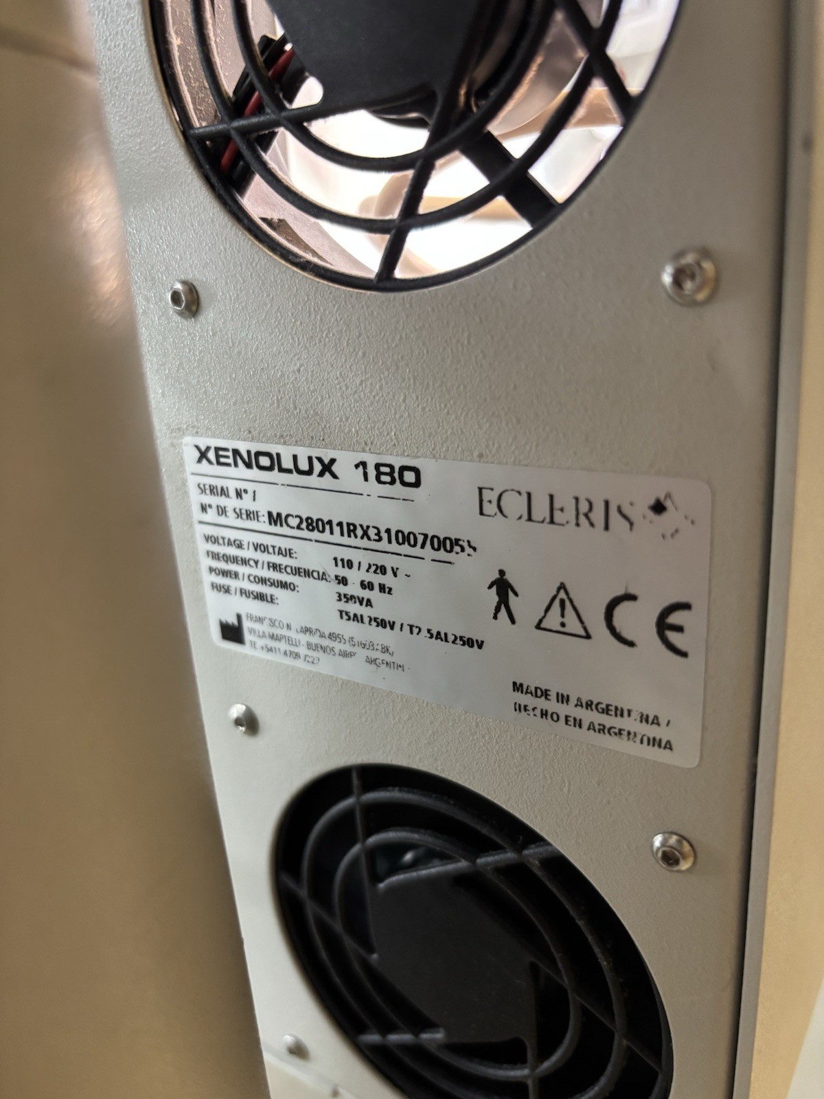 Used Ecleris Microstar Microscope U10M100F with Ecleris XENOLUX 180 Light Source