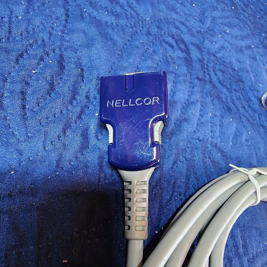 Used Covidien DEC8 Nellcor Sensor Extension Cable, 8' (2.44 m) LOT of 20 Pc