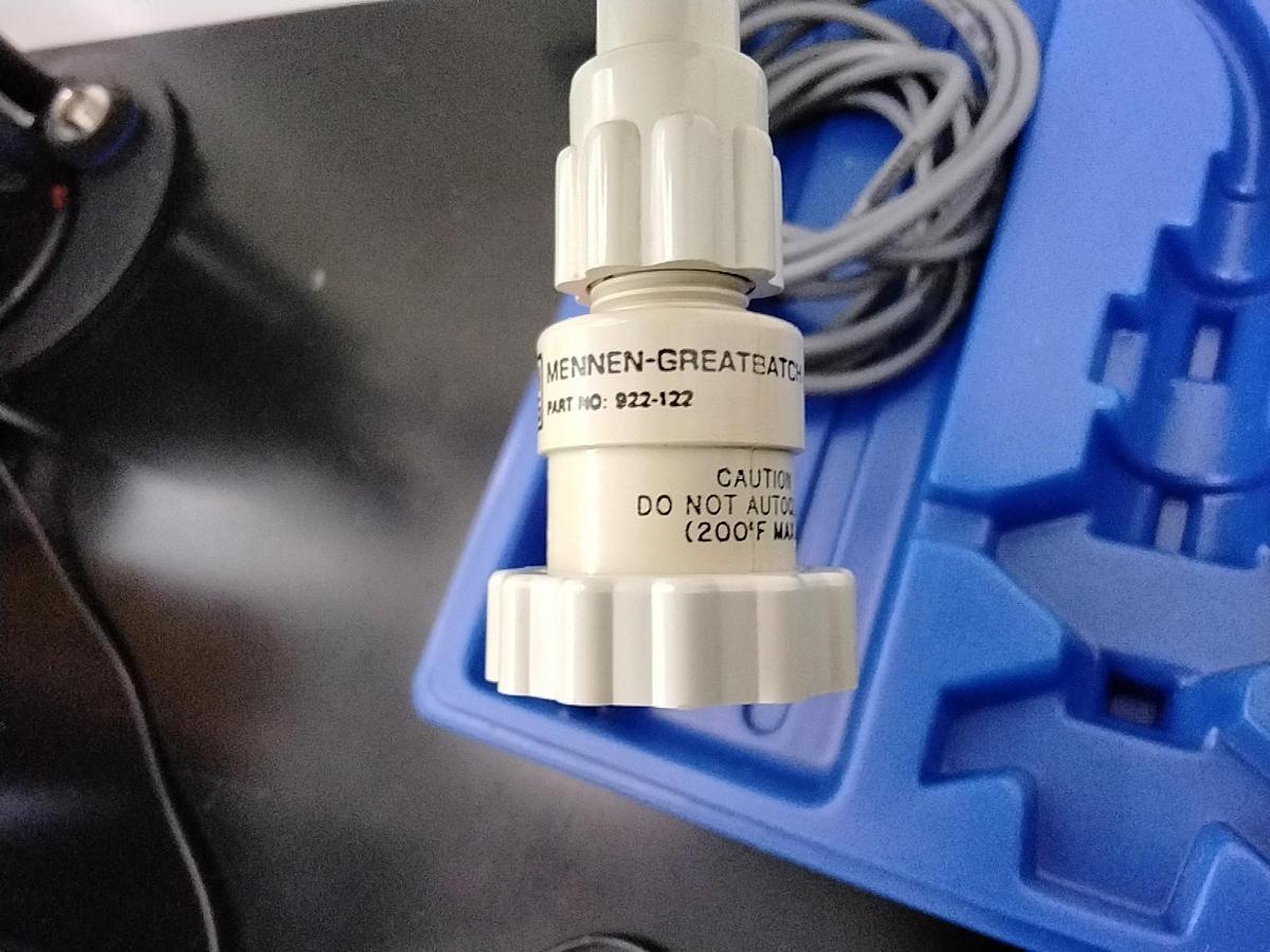 Used Mennen-Greatbatch Physiological Pressure Transducer Kit 922-122-030 W/Case