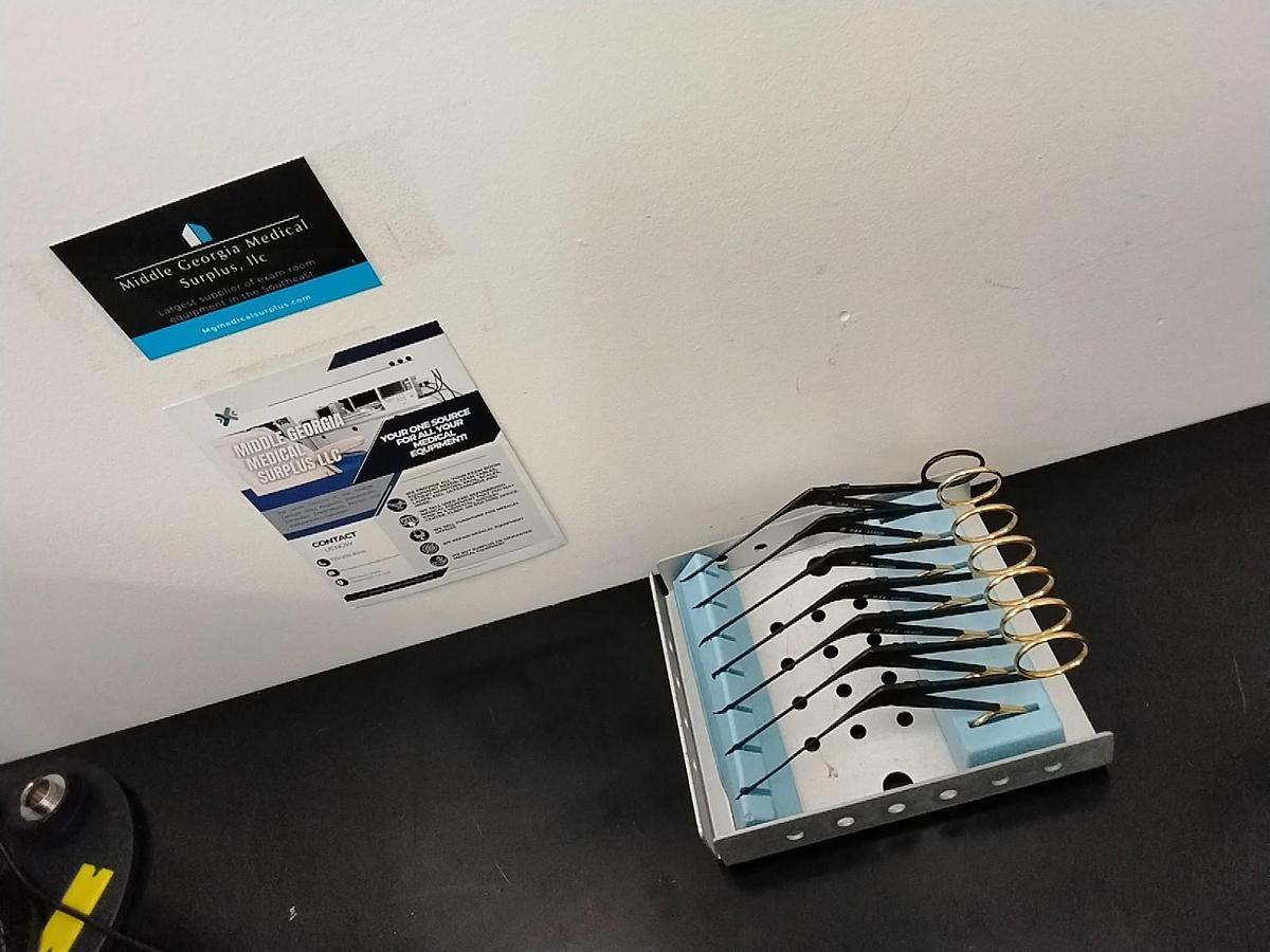 Used Richards Set of 7 Pcs Up, Down, STR Orthopedic Instrument Set Gold & Black