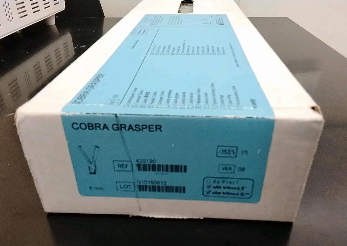 Da Vinci 420190 Robotic Cobra Grasper 8mm Cardiothoracic