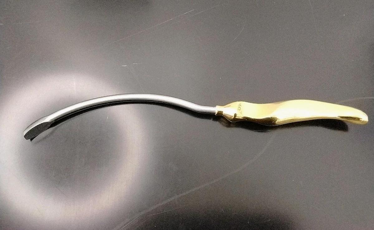 Used Black and BLACK B65084 E19 Ramirez Endoforehead Parietal Elevator