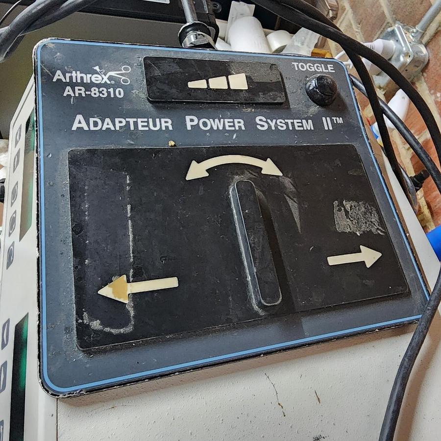 Used ARTHREX APS II AR-8300 Console and AR-8310 Footswitch w Power Adapter