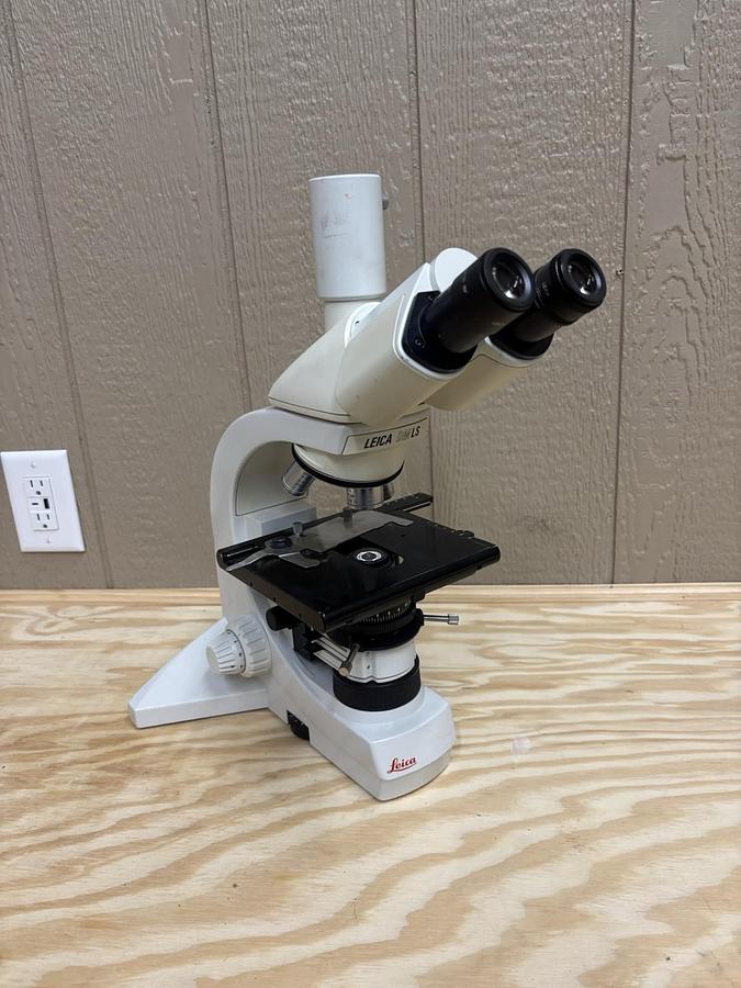 Used Leica DM LS Phase Contrast Microscope w/ 4 X10x, 40x & Dual 100x Objectives -...