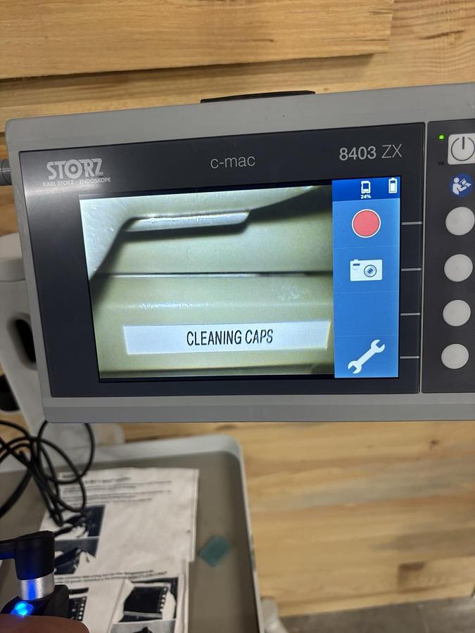 Used Karl Storz C-Mac 8403 ZX Monitor Video With Mac 3-4 Blades And Video Processor