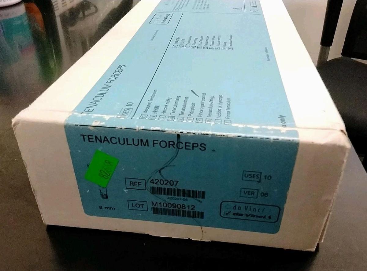 Da Vinci Intuitive Surgical Tenaculum Forceps 8mm REF 420207