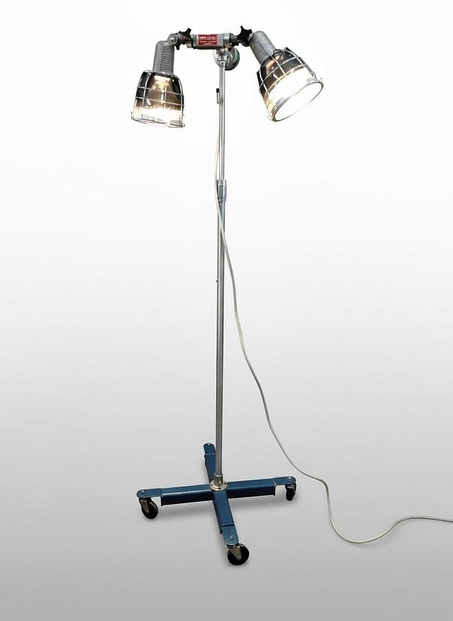 Used Dual-Head Infrared Heat Lamp