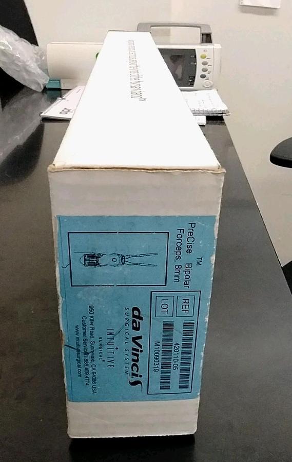 Intuitive Surgical DaVinci 420110-05 Precise Bipolar Forceps 8mm