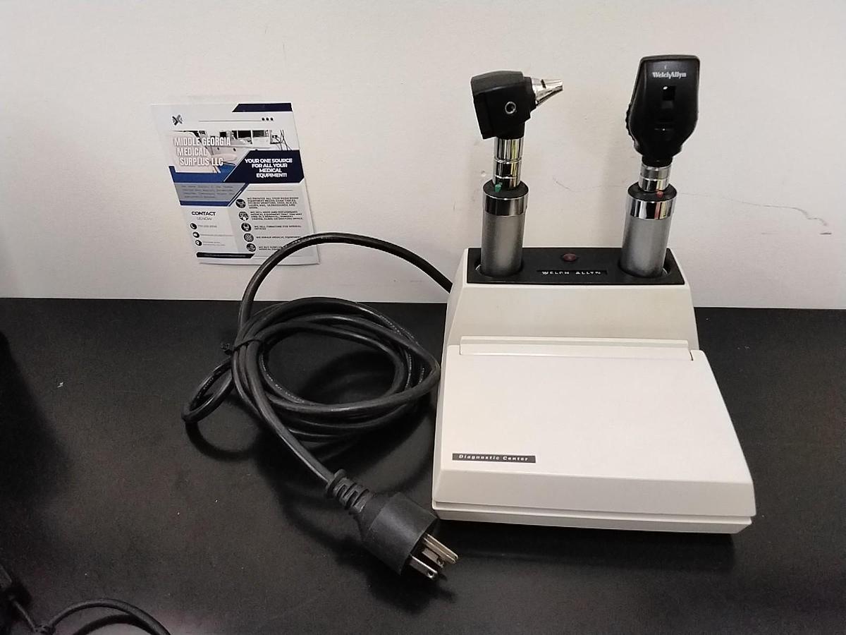 Used Welch Allyn 71150 Charger Base Diagnostic Center With Handles, Ophthalmoscopes