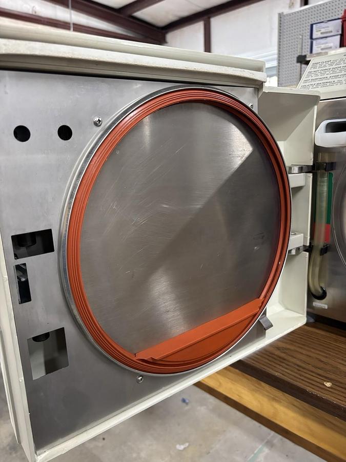 Used Ritter M11 UltraClave Autoclave