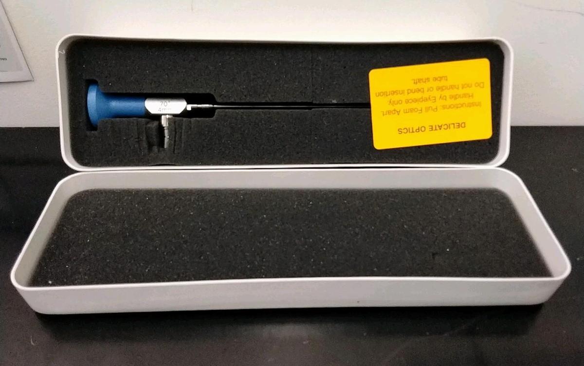 Used Stryker REF 502-477-071, 4mm 70 degree Arthroscope W/Protective Case