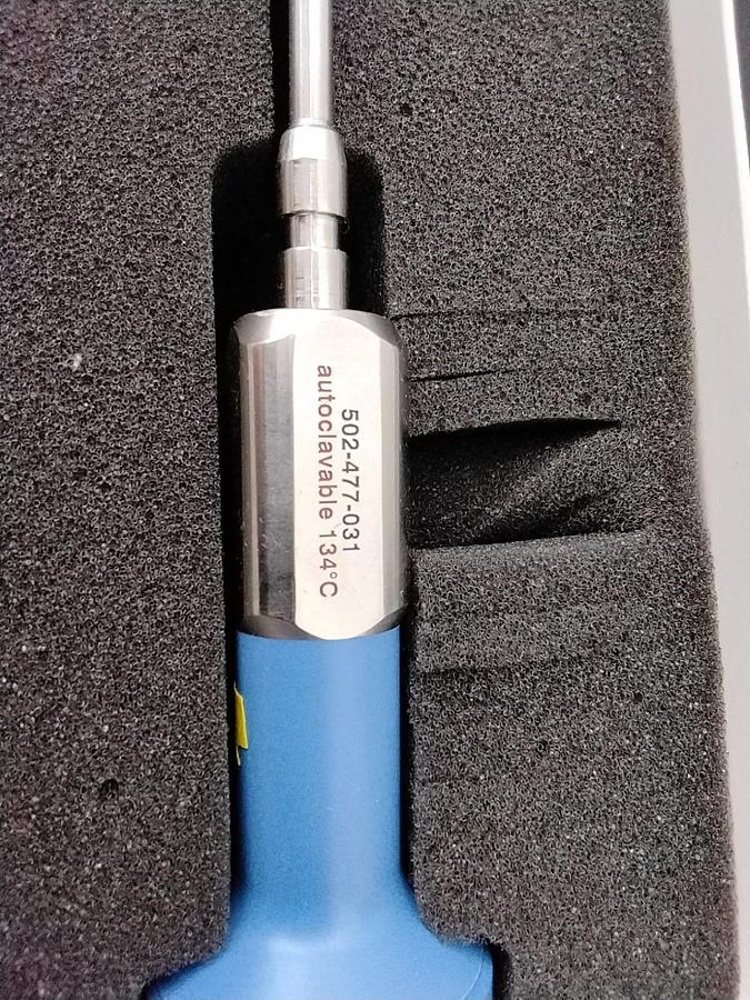 Used Stryker 502-477-031 4mm x 30 ° Autoclavable Arthroscope W/Protective Case