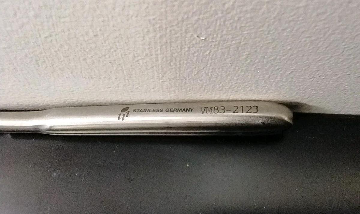 Used Von Mueller Joseph Periostome Elevator Curved 6.5" VM83-2123 w/Protective Cap