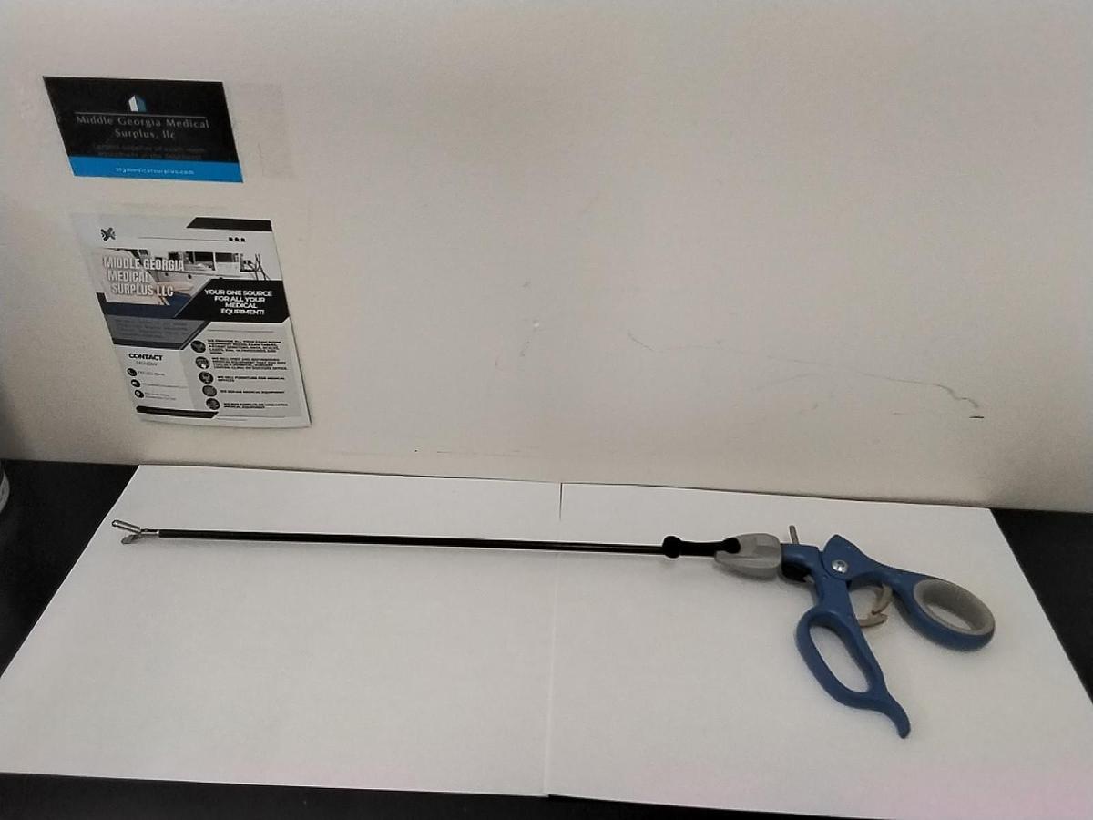 Used Snowden-Pencer 90-6312 Mckernan Diamond-Line Grasper, 5mm x 36cm
