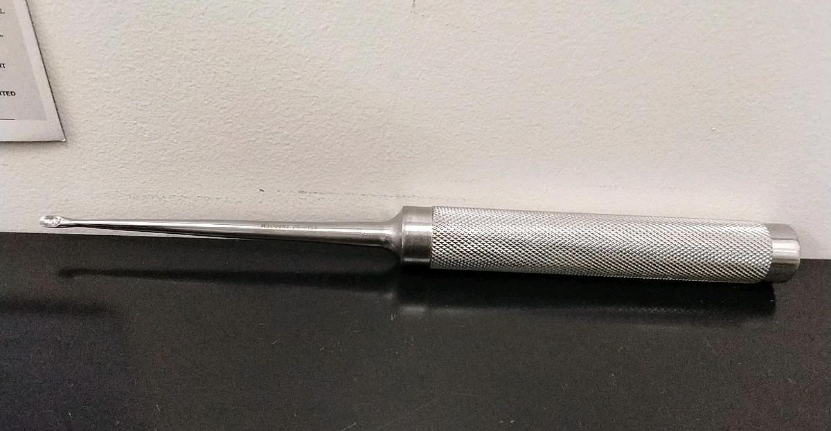 Used W. Lorenz 28-0154 Surgical " Cobb Spinal Curette Xmm Tip Orthopedics