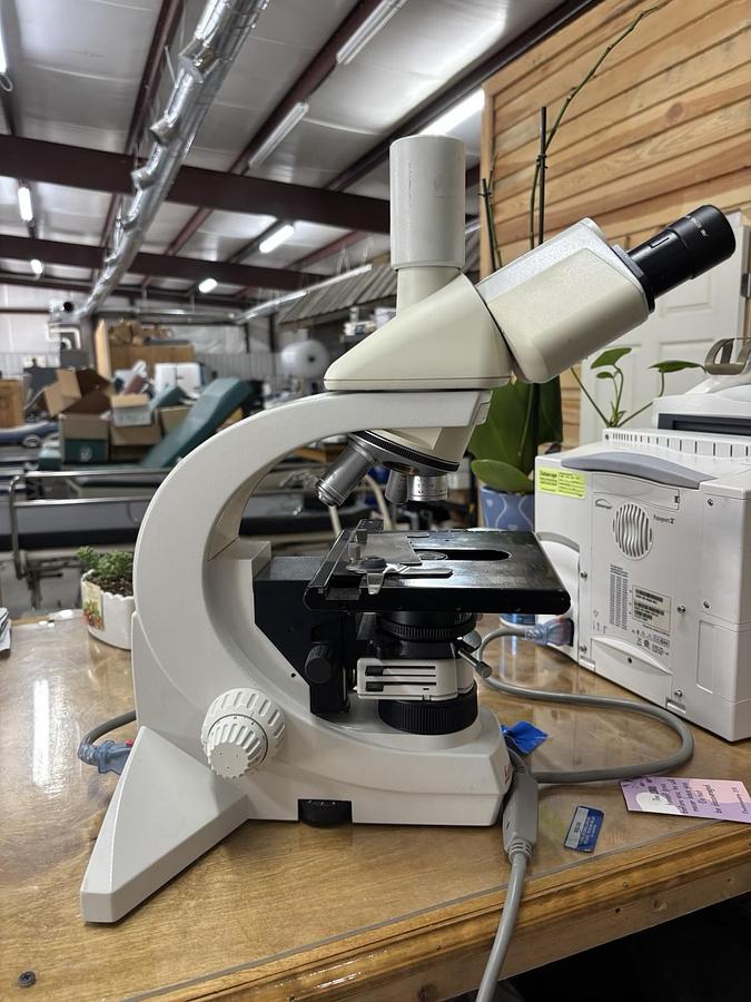 Used Leica DM LS Phase Contrast Microscope w/ 4 X10x, 40x & Dual 100x Objectives -...