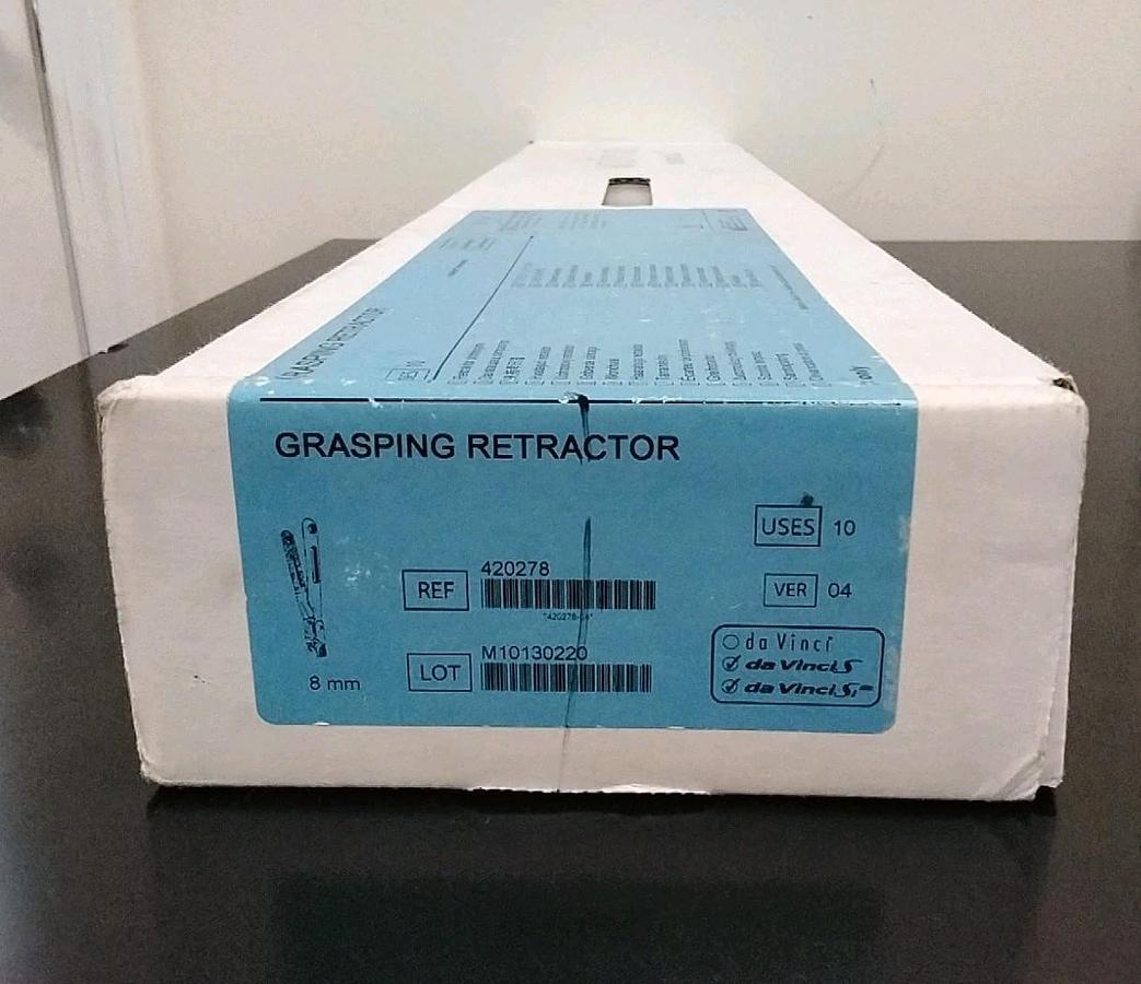 Used Da Vinci 420278 Intuitive Surgical 8mm Grasping Retractor