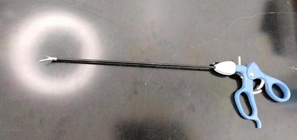 Used Snowden Pencer 90-6320 L04036 Special Bullet Nose Grasper, Diamond, 5mm