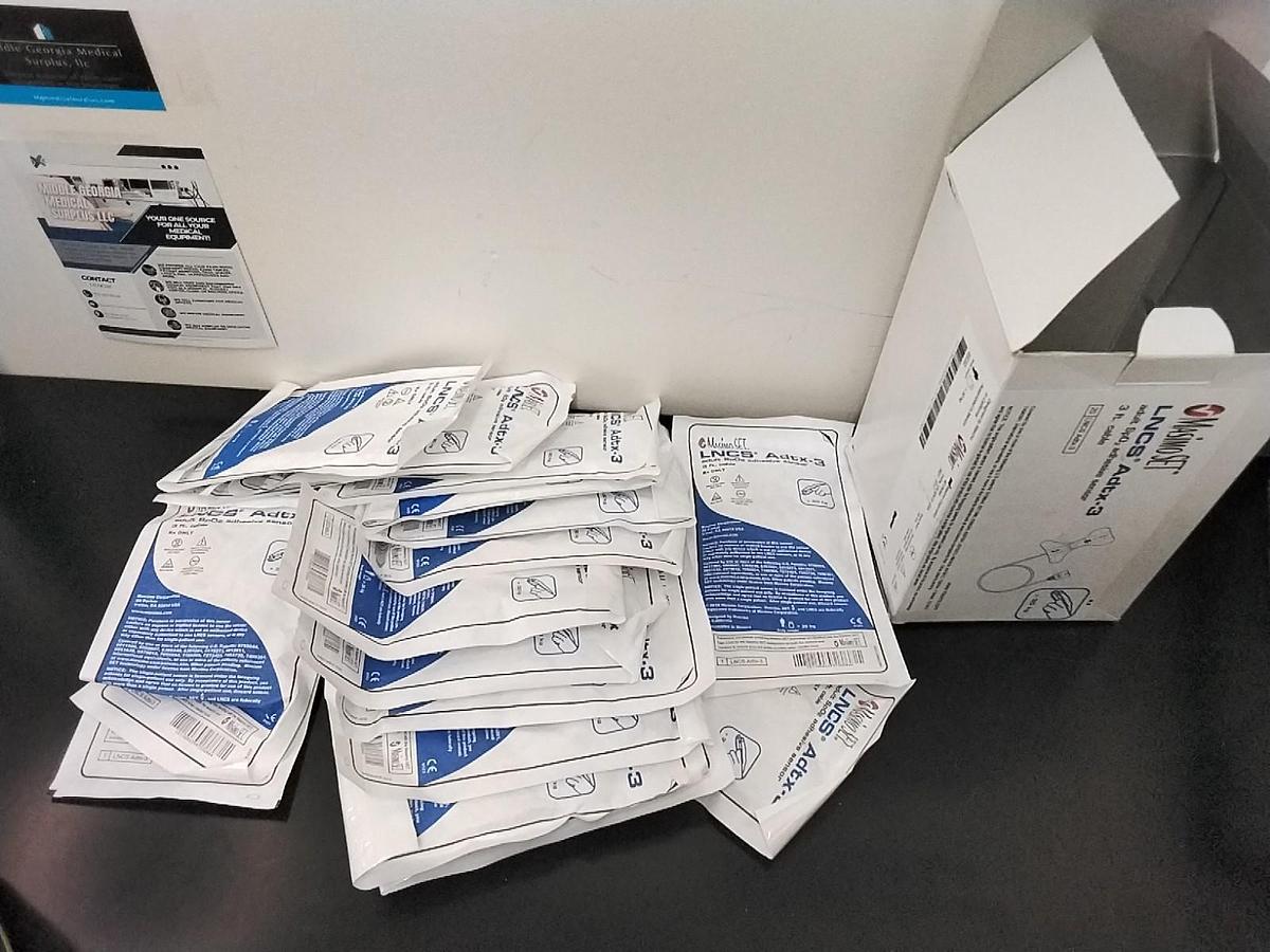 Used MASIMO 2317 LNCS Adxt-3 Sp02 Adult 3' Pulse Oximeter Sensor -Box of 18