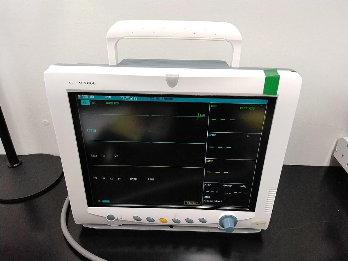 Used Mindray PM-9000 Patient Monitor