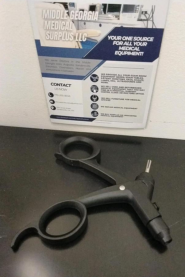 Used Karl Storz Surgical ClickLine Handle, 33151