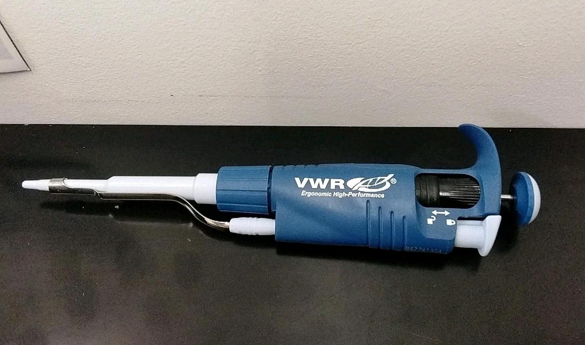 Used VWR Brand PIPETTE PIPET 10 - 100 uL ADJUSTABLE SINGLE CHANNEL