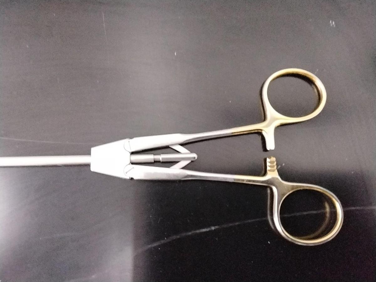 Used Jarit 600-251 In-Line 5.0mm Left Curved Needle Holder 13" Length