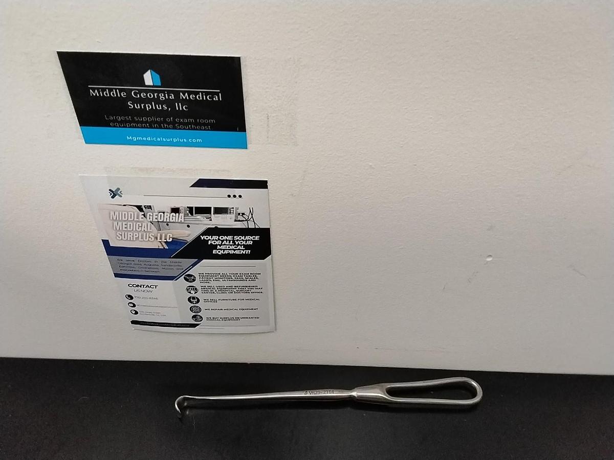 Used Von Mueller VM 29-2164 BCMS ROUNDED VEIN RETRACTOR