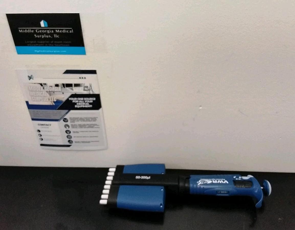 Used VWR  Ergonomic High Performance  8-channel  Pipette Pipettor 30-300ul