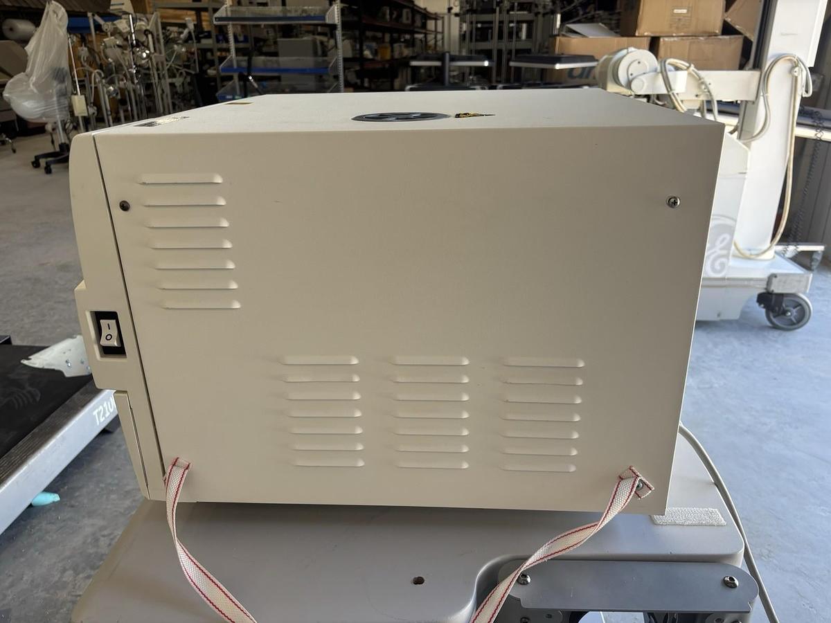 Used TUTTNAUER AUTOCLAVE EZ11 PLUS 28.5L STEAM STERILIZER UNIT