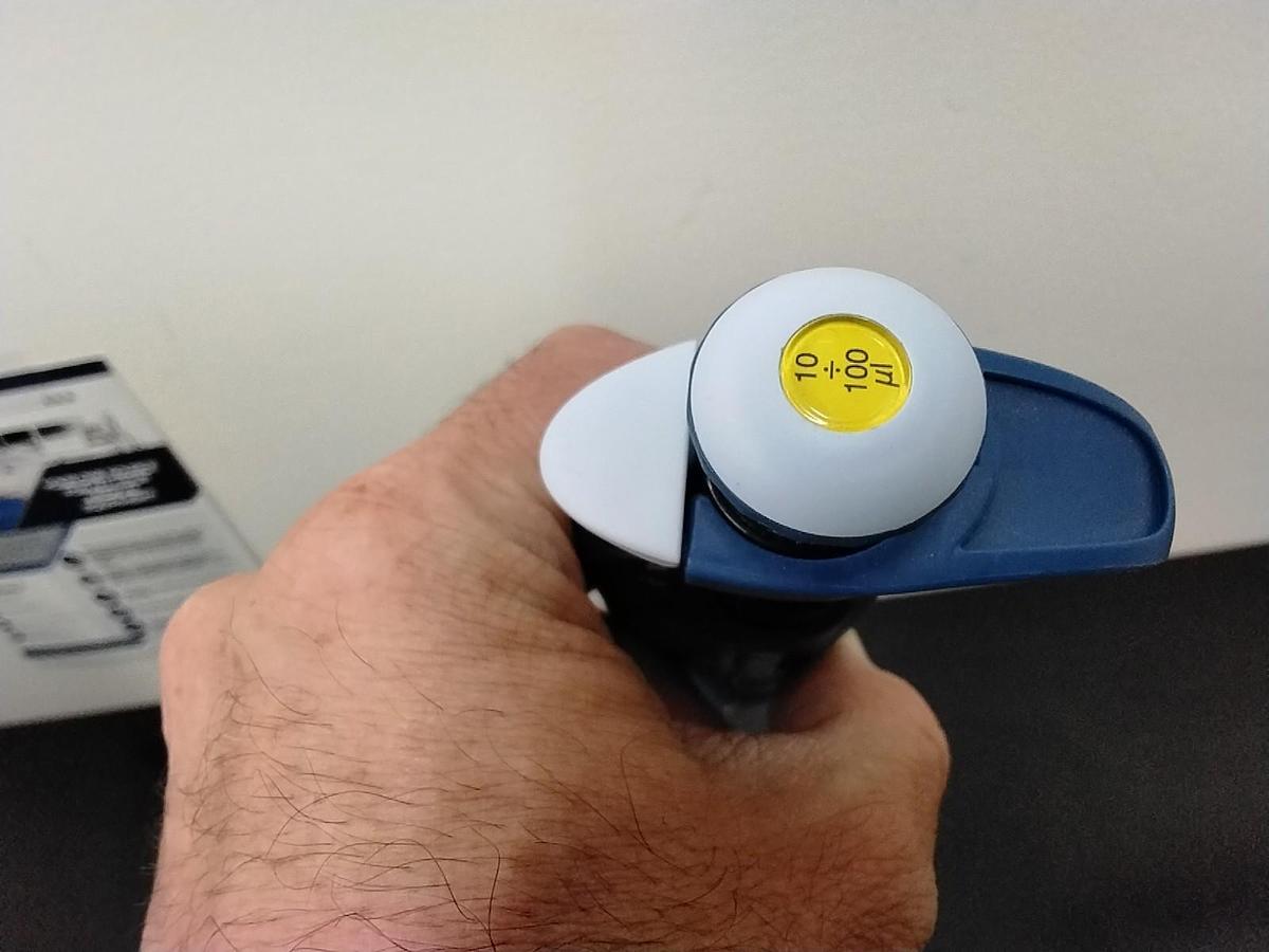 Used VWR Brand PIPETTE PIPET 10 - 100 uL ADJUSTABLE SINGLE CHANNEL