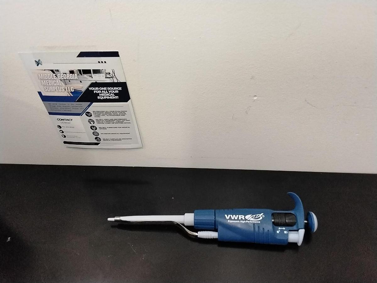 Used VWR Ergonomic High-Performance Pipette O.5÷10 uL