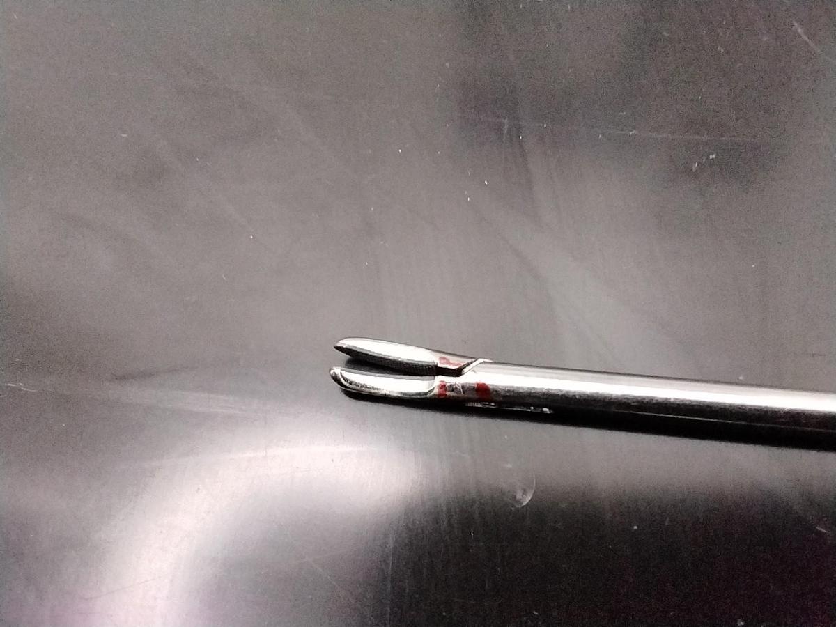 Used Jarit 600-251 In-Line 5.0mm Left Curved Needle Holder 13" Length